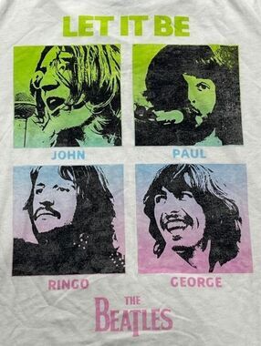The Beatles Preowned Medium T-shirt
